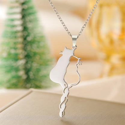 Lovely Cats Pendant Necklace