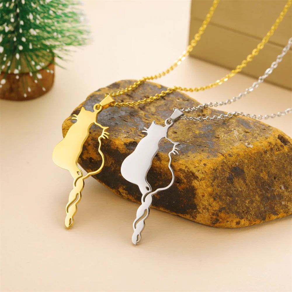 Lovely Cats Pendant Necklace