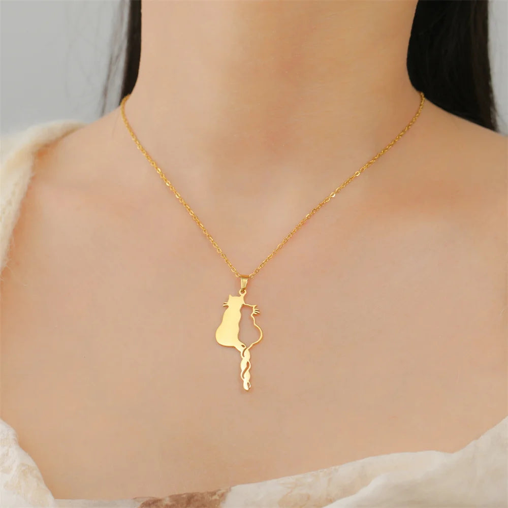 Lovely Cats Pendant Necklace